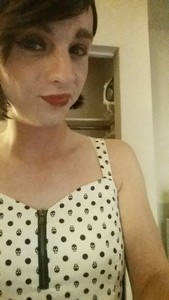 Salope à dilater attend sa sodomie sur Avignon ou environ