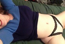 Coquine qui adore la grosse bite