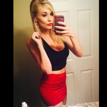 Garce cherche un coquin pas trop moche à Avignon pour me faire sodomiser