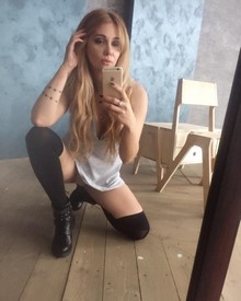 Femme dépravée cherche à se faire enculer par un black bien membré sur Vaucluse