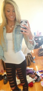 Salope en manque attend sa sodomie sur Vaucluse pour l'après midi