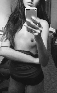 Jolie salope veut une rencontre coquine avec un mec viril à Avignon