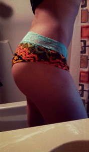 Coquine cherche un homme discret sur Vaucluse pour être dominée