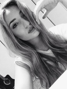 Salope en manque attend sa sodomie sur Avignon ou environ