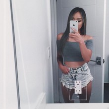 Nymphette qui veut de la grosse bite