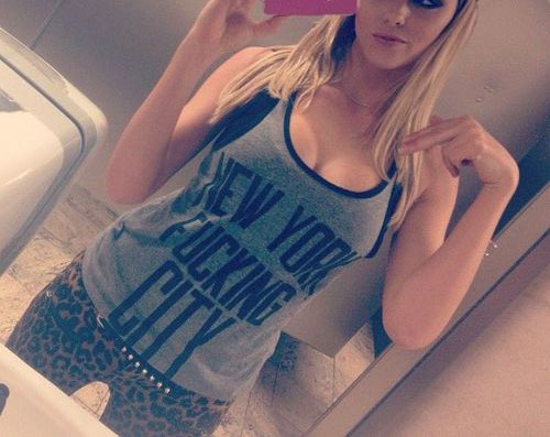 Salope de Avignon cherche grosse bite